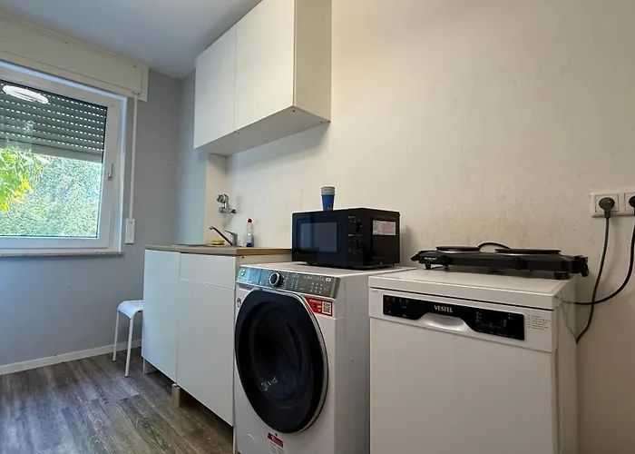 Three Bedroom Comfort Apartamento Maintal