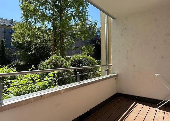 Three Bedroom Comfort Maintal